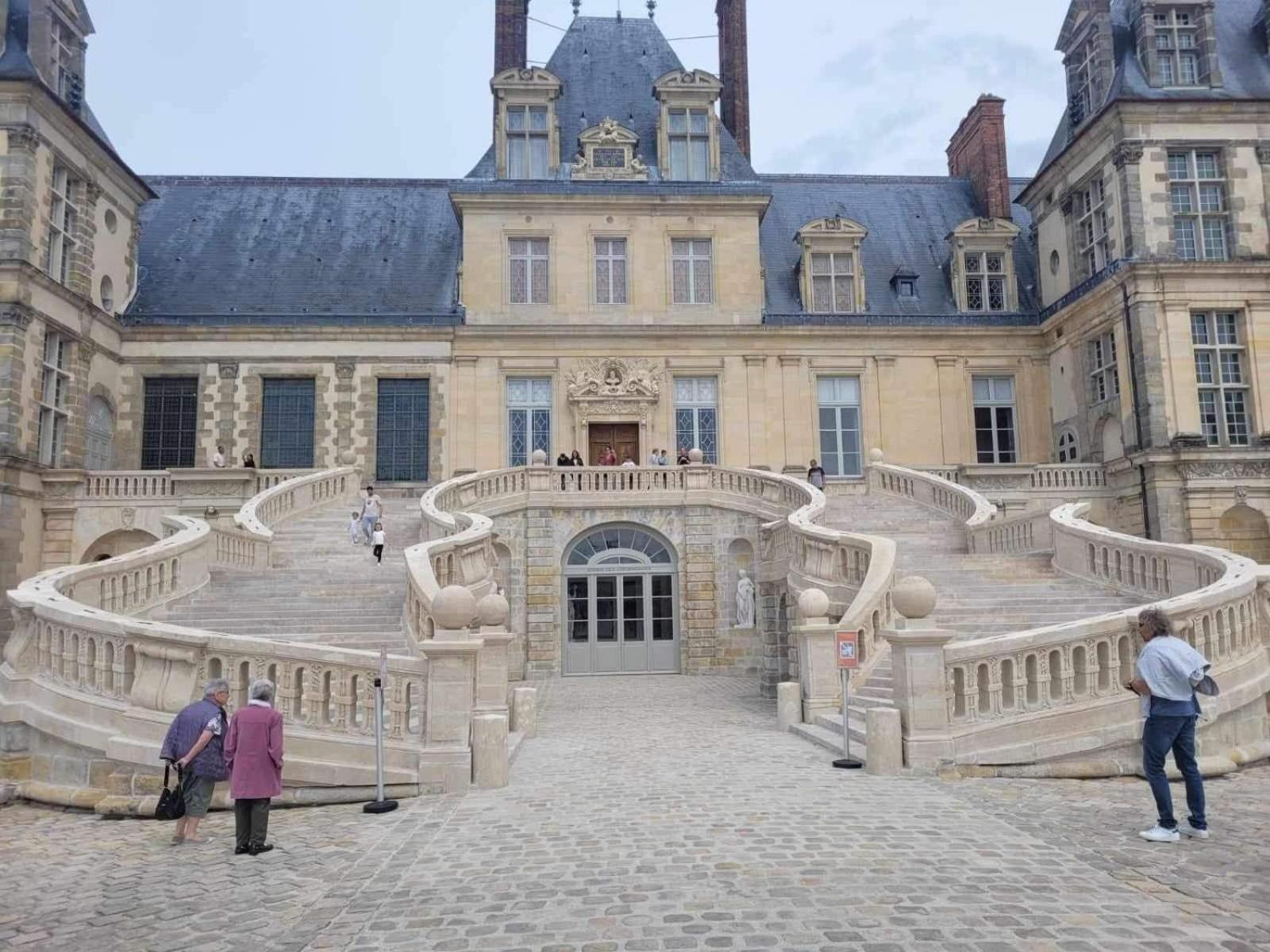 Detente A Sorques Montigny-sur-Loing Exterior foto